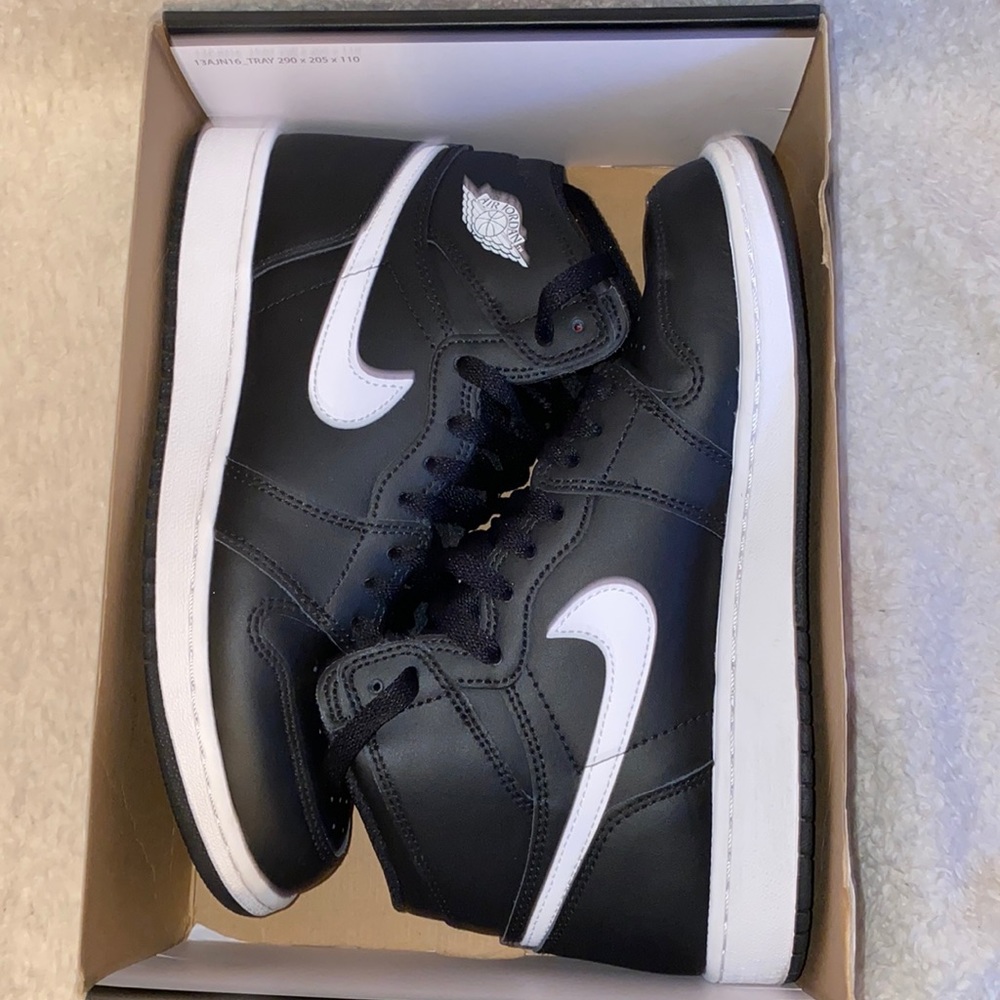 Air Jordan 1’s Retro High OG BG- Black Yin Yang 1’s